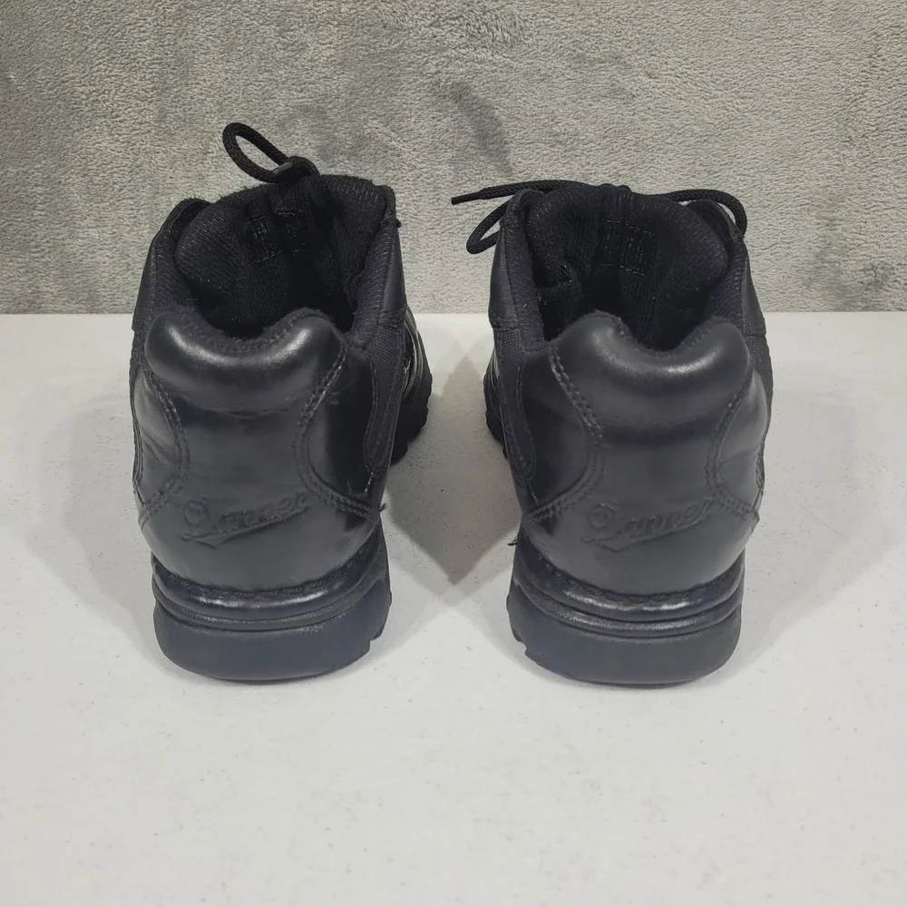 Danner Boots Mens 9 Striker 30 Black Tactical Duty Shoes Leather 42902